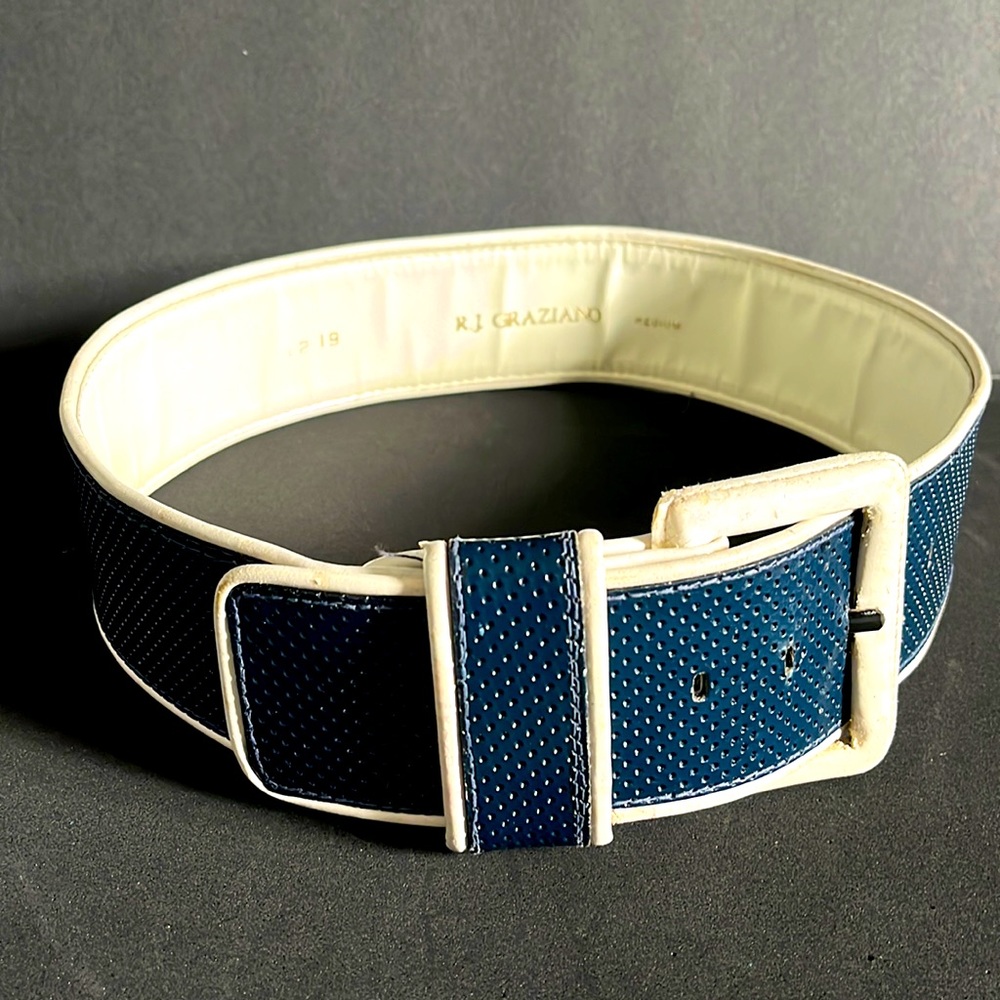 R.J .GRAZIANO Vintage 80's Perforated Navy White Wide Leather Belt